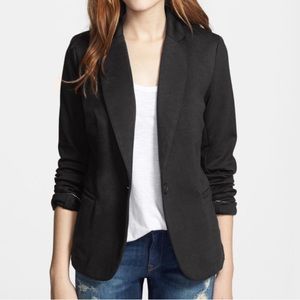 Black cuffed blazer size S